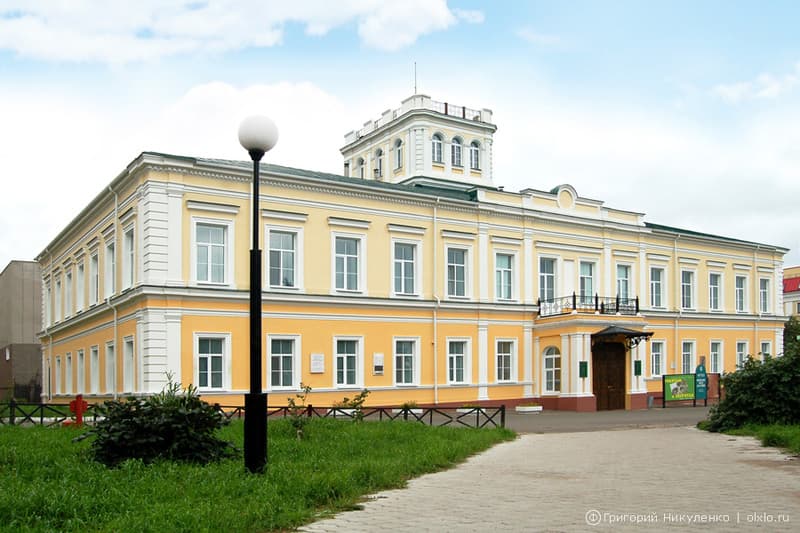 Museum named after M.Vrubel. General Governor's Corps