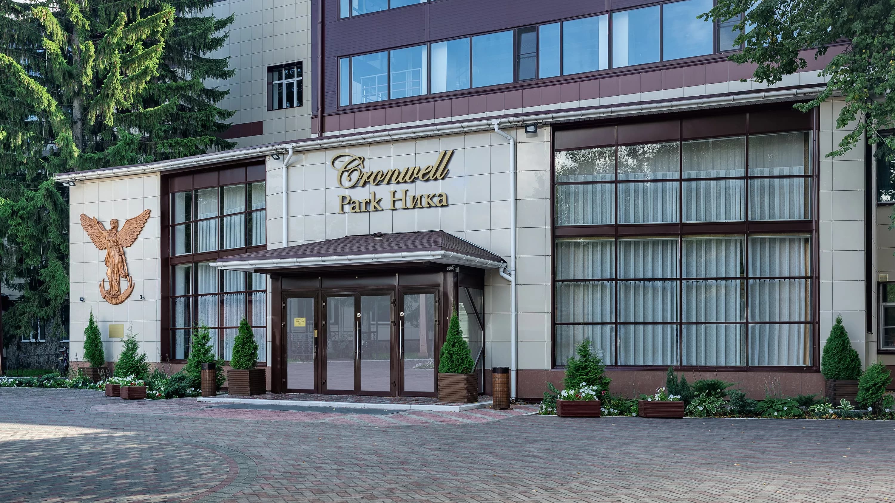 cronwell-park-nika-2